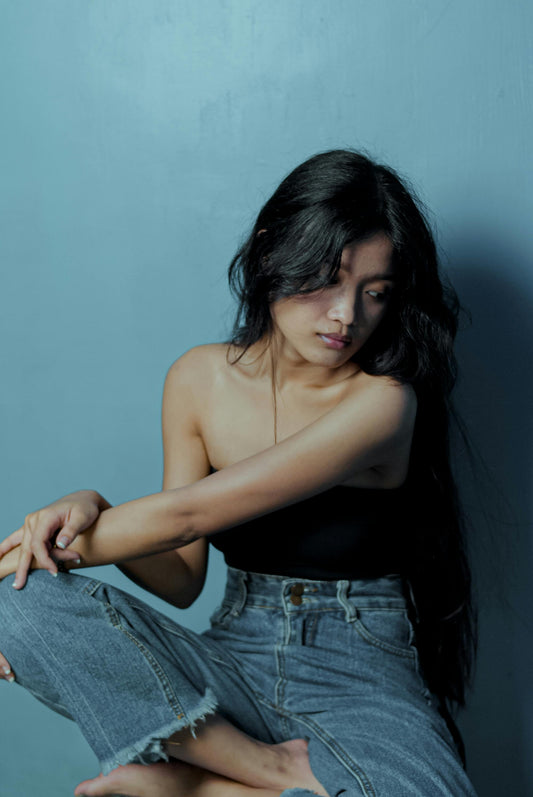 The Blue Jeans We Wear: Urban-Chic Without Trying Too Hard