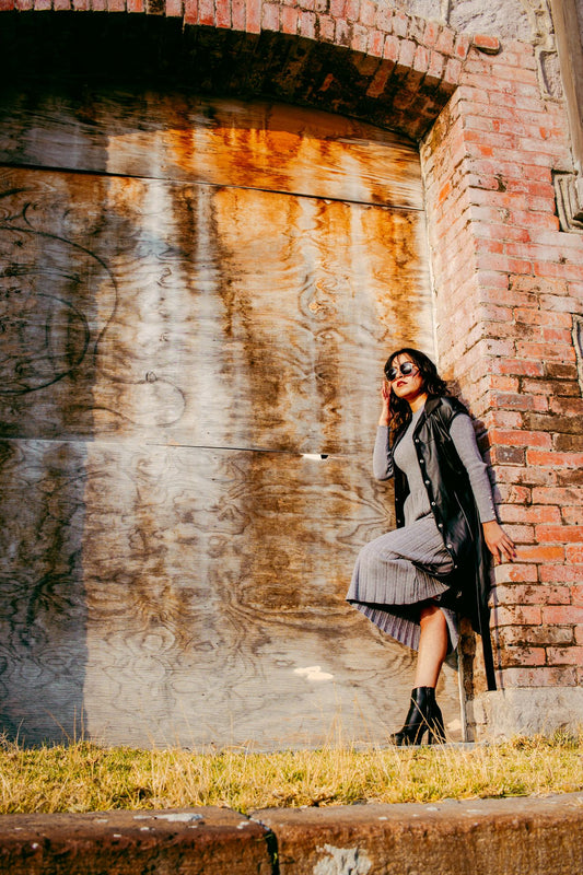 Industrial Edge Meets Effortless Style: Fashion Inspired by the Soul of Red Hook