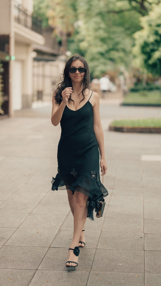 City Chic: The Timeless Power of Effortless Elegance